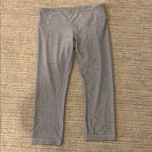 Lululemon crop pants